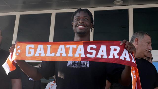 Galatasaray'dan Bitshiabu Transferi Hakkında Resmi Açıklama