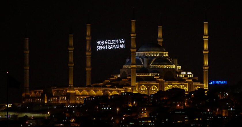 Sahur yarın akşam ilk oruç için yürüecek