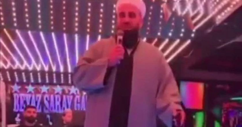 Gerici grup bu kez gece kulübünde ortaya çıktı: ‘Ebedi bir hayat var, hep genç olacağız…’ – Son Dakika Siyaset Haberleri