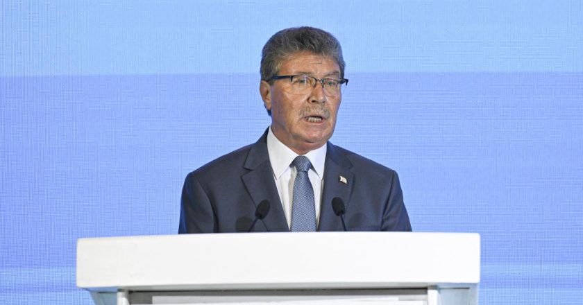 KKTC Başbakanı Üstel: Rumların aklında barış değil savaş var