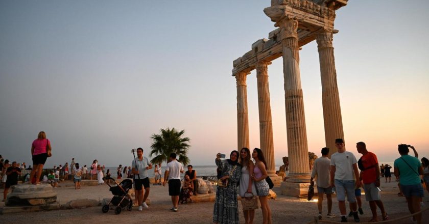 Tarihi rekora son bir adım: Antalya’da tüm zamanların temmuz rekoru kırıldı