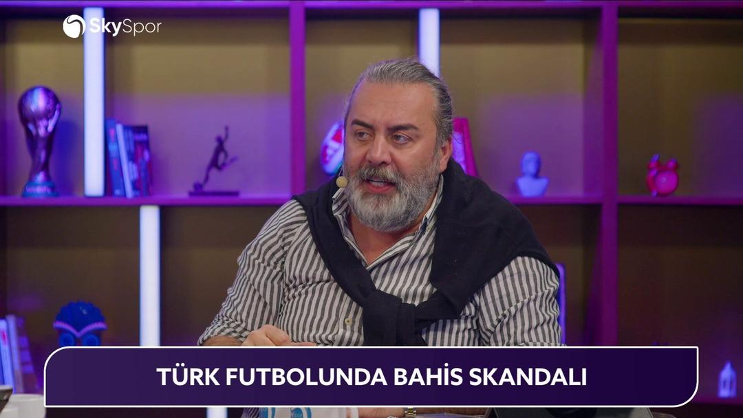 Bahis gerekçesiyle PFDK'ya sevk edilen hakem Zorbay Küçük hakkında Erman Toroğlu ve Emre Bol'dan tesadüfi açıklamalar! 2