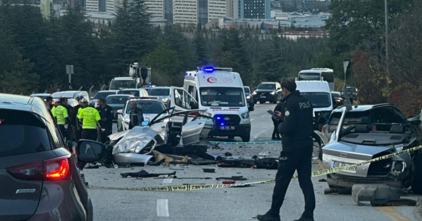 Ankara’da iki otomobil çarpıştı: 1 ölü, 2 yaralı