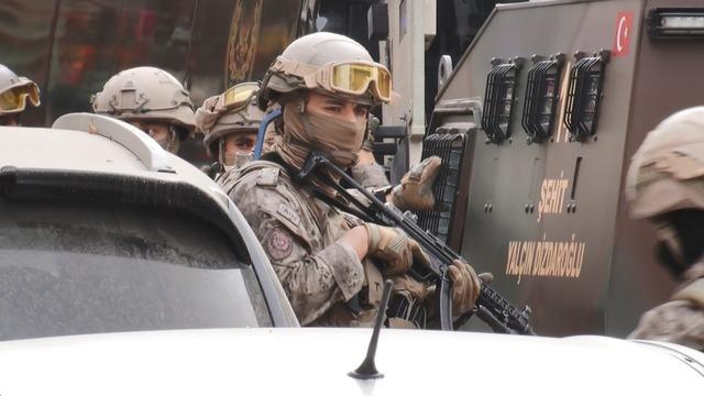 Başkentte silahlı kriz! 2