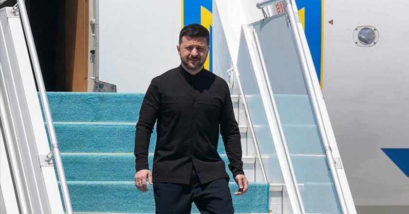 Zelenskiy barış müzakereleri için İstanbul’a geliyor